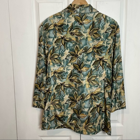 Printed SILK Jacket - Picture 5 of 10